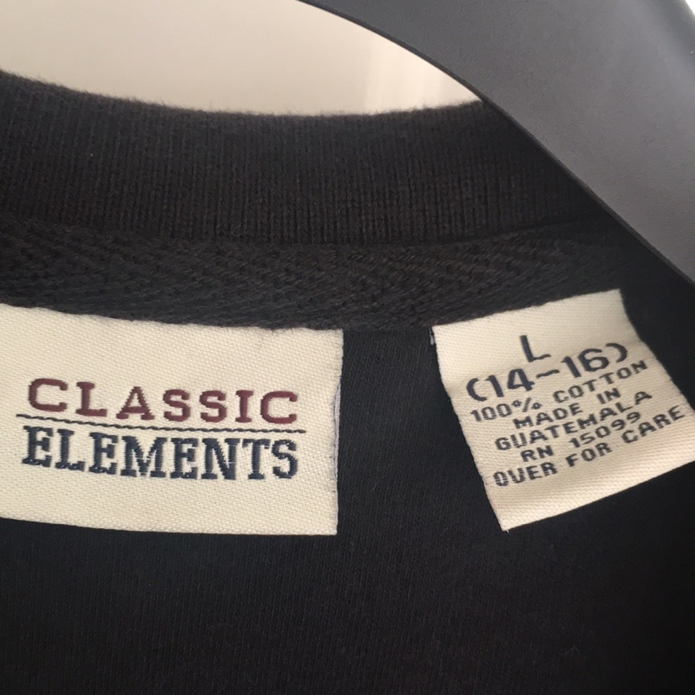 Classic Elements Top Large Black Collar Short Sle… - image 4